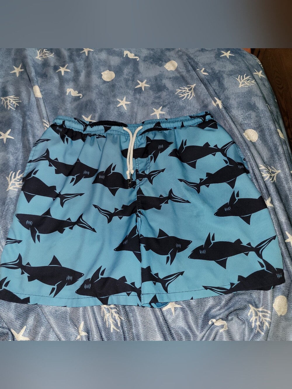 Firm! Men's Blue Shark Print Swim Trunks